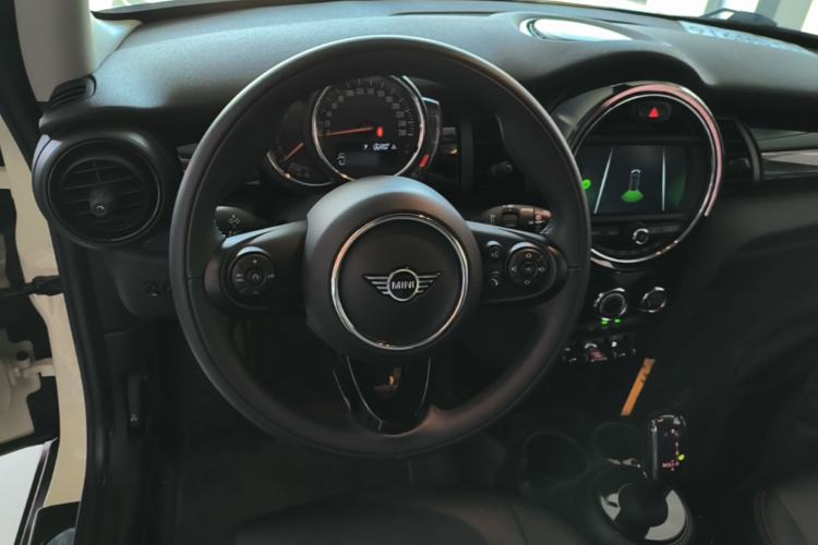 Used MINI 2020 1.5T ONE PLUS Steering Wheel