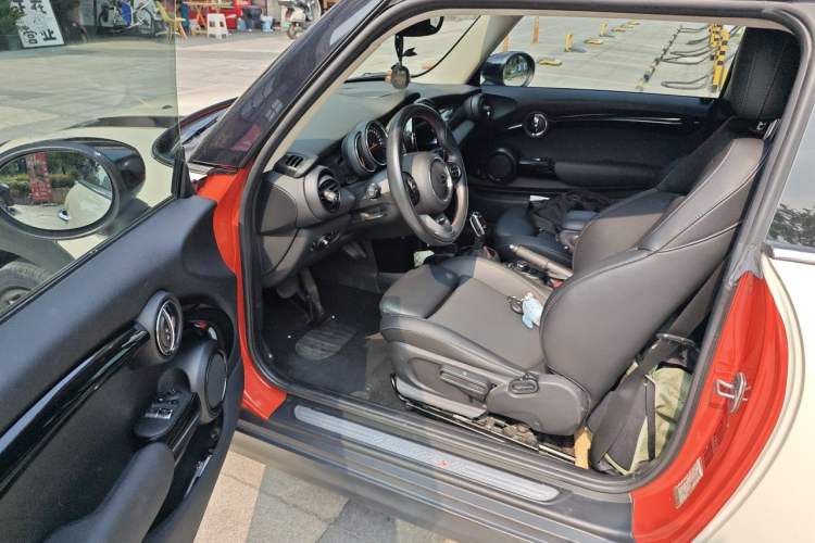 Used MINI 2020 2.0T COOPER S Classic Edition Driver Seat