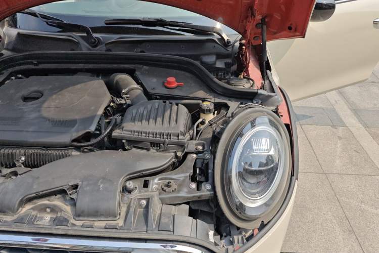 Used MINI 2020 2.0T COOPER S Classic Edition Engine Bay Left