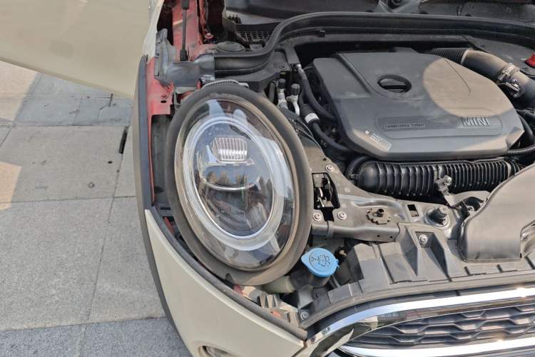 Used MINI 2020 2.0T COOPER S Classic Edition Right Front Headlight