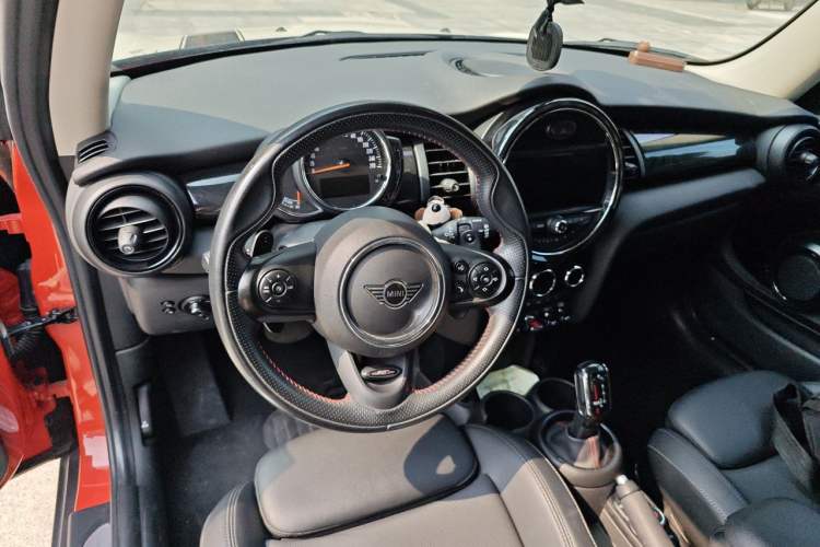 Used MINI 2020 2.0T COOPER S Classic Edition Steering Wheel