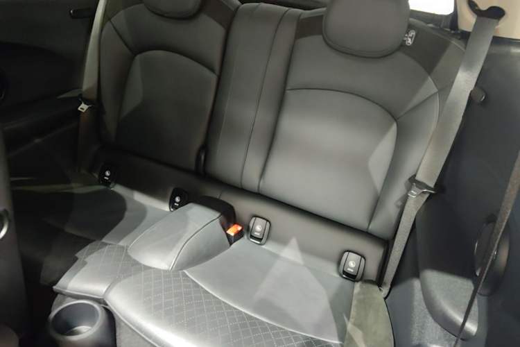 Used MINI 2021 1.5T COOPER Artist Left Rear Seat