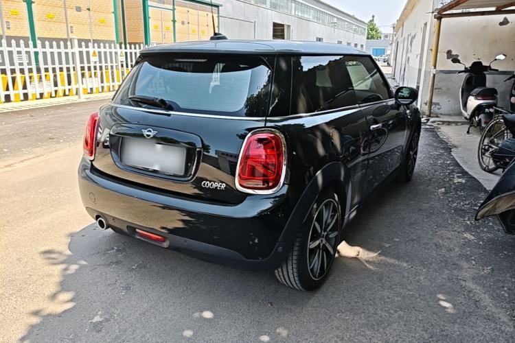 Used MINI 2021 1.5T COOPER Artist Rear Right 45 Deg