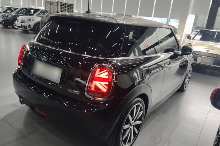 Used MINI 2021 1.5T COOPER Artist Rear Right 45 Deg