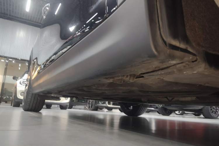 Used MINI 2021 1.5T COOPER Artist Right Side Sill