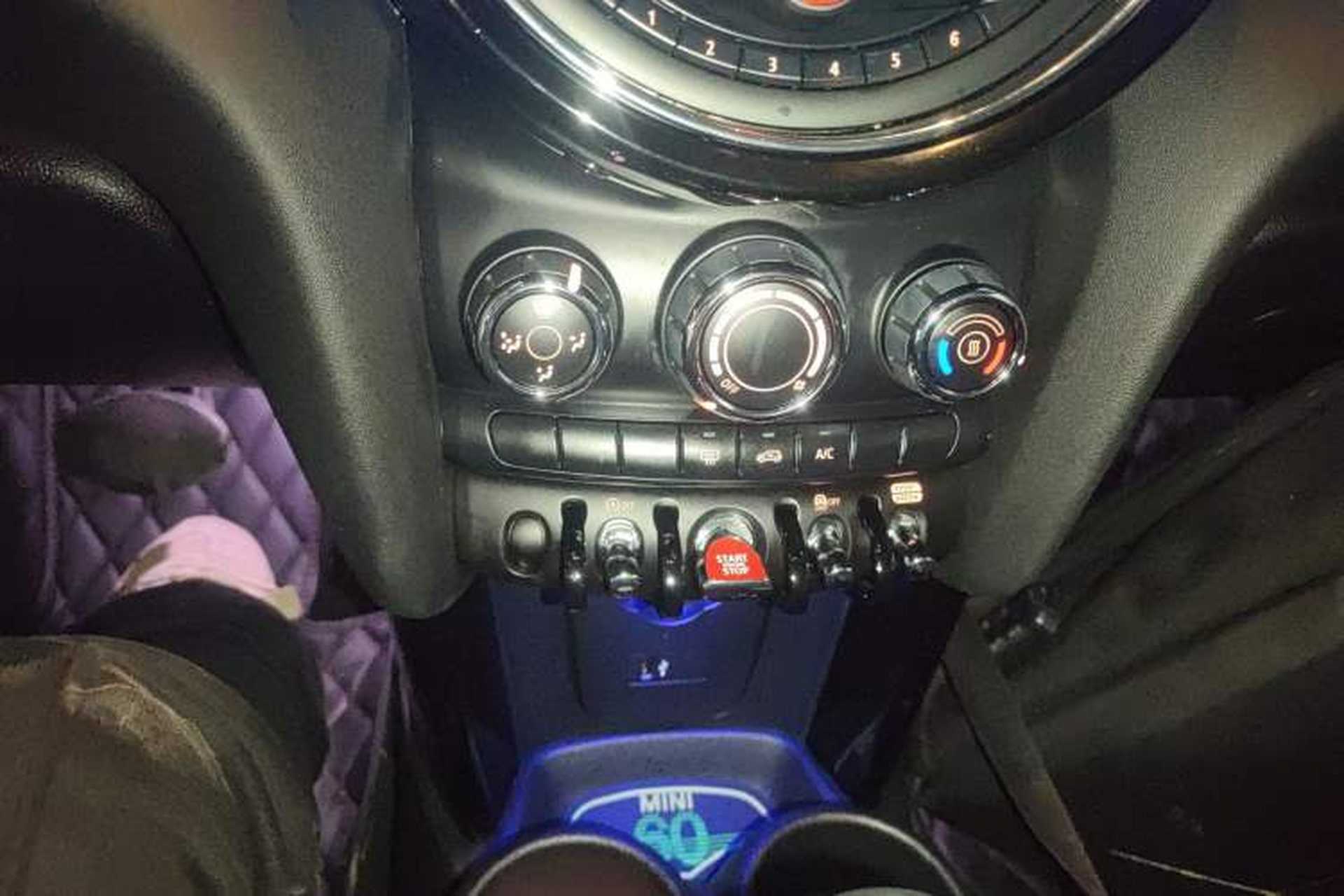 Used MINI 2021 1.5T COOPER Classic Edition Five-Door Version Audio And AC Panel