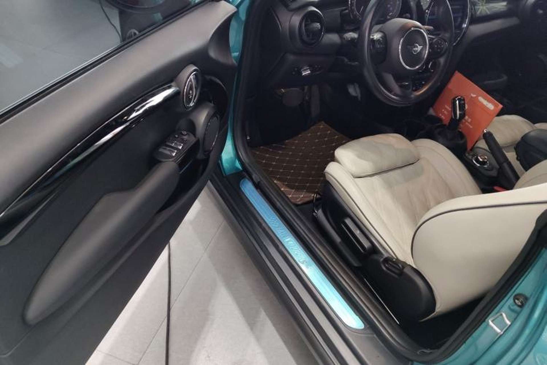 Used MINI 2021 2.0T COOPER S CABRIO Artist Driver Seat