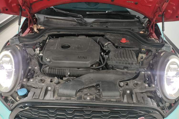 Used MINI 2021 2.0T COOPER S Artist Five-Door Edition Engine Bay