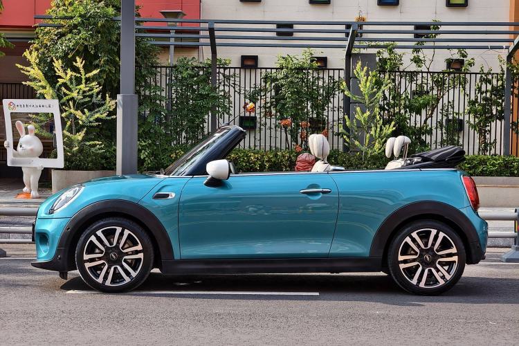 Used MINI 2021 1.5T COOPER CABRIO Artist Exterior 9