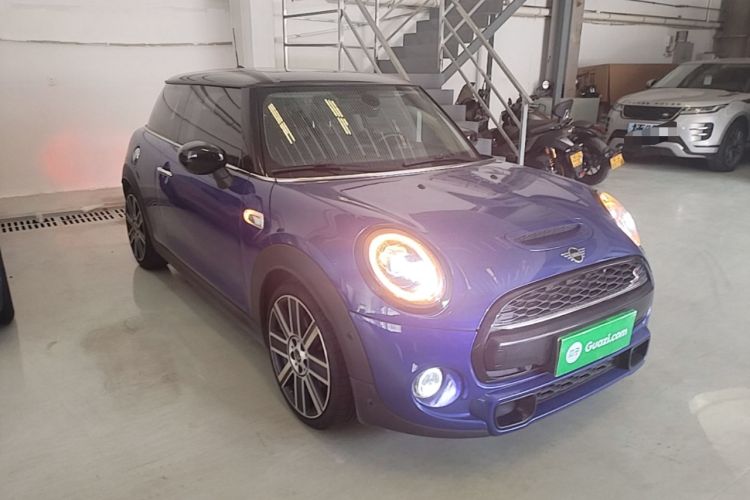 Used MINI 2021 2.0T COOPER S Artist Front Right 45 Deg