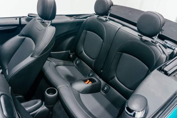 Used MINI 2021 1.5T COOPER CABRIO Classic Edition Interior 3