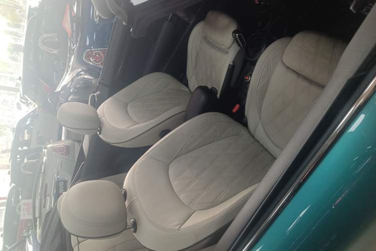 Used MINI 2021 2.0T COOPER S CABRIO Artist Interior 3