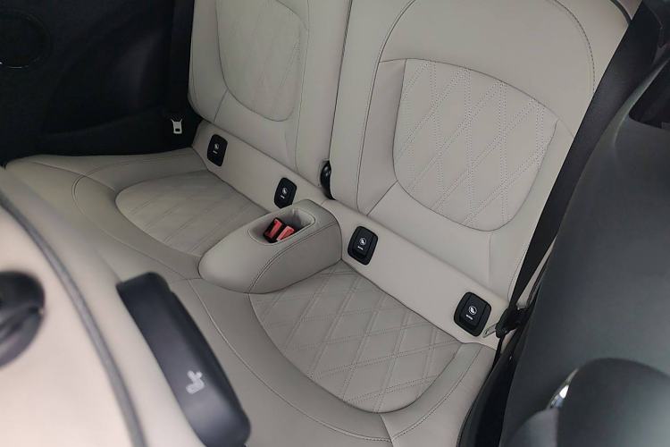 Used MINI 2021 1.5T COOPER CABRIO Artist Interior 4