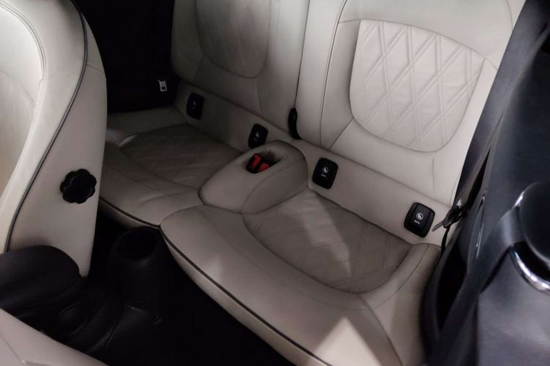 Used MINI 2021 2.0T COOPER S CABRIO Artist Left Rear Seat