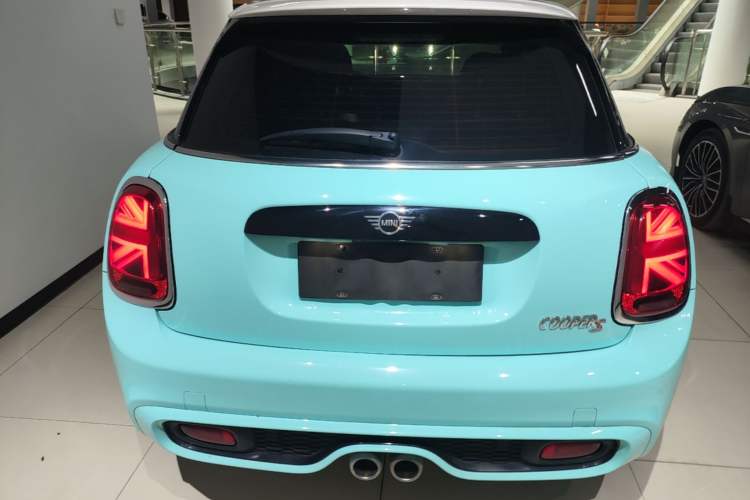 Used MINI 2021 2.0T COOPER S Artist Five-Door Edition Rear