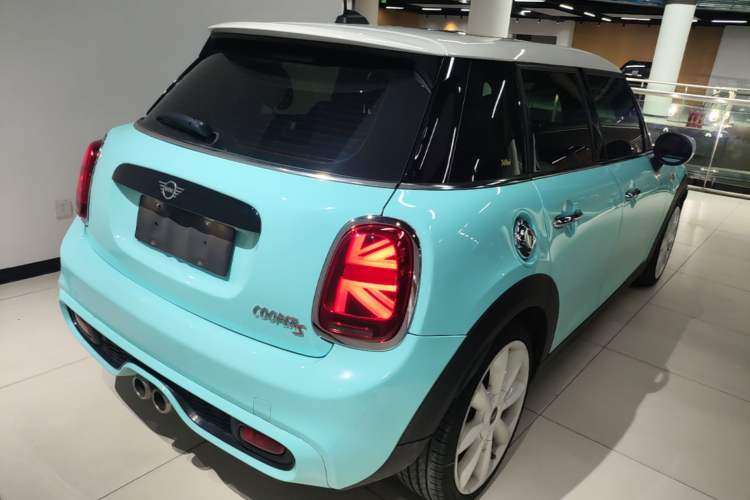 Used MINI 2021 2.0T COOPER S Artist Five-Door Edition Rear Right 45 Deg