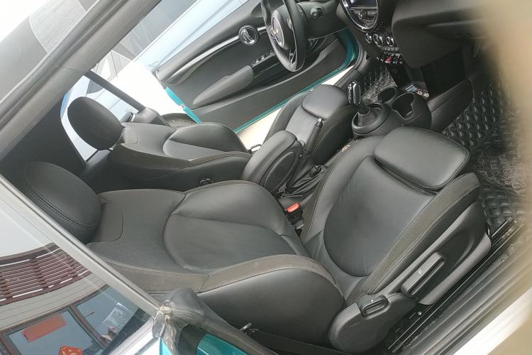 Used MINI 2021 1.5T COOPER CABRIO Artist Right Front Seat