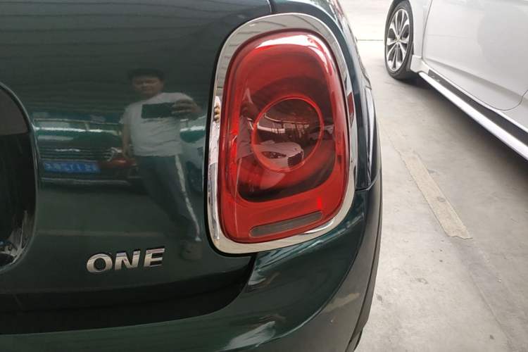 Used MINI 2021 1.5T ONE Right Rear Taillight