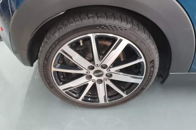 Used MINI 2021 2.0T COOPER S CABRIO Sidewalk Right Rear Wheel Hub