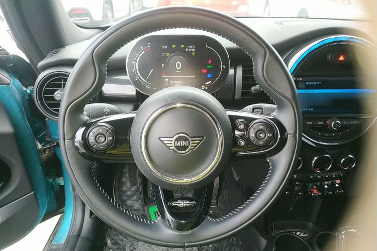 Used MINI 2021 1.5T COOPER CABRIO Artist Steering Wheel