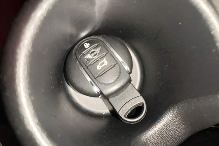 Used MINI 2021 2.0T COOPER S Artist Five-Door Edition Vehicle Key