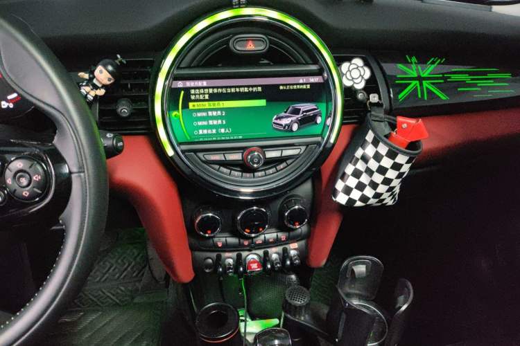 Used MINI 2021 1.5T COOPER Artist Audio And AC Panel