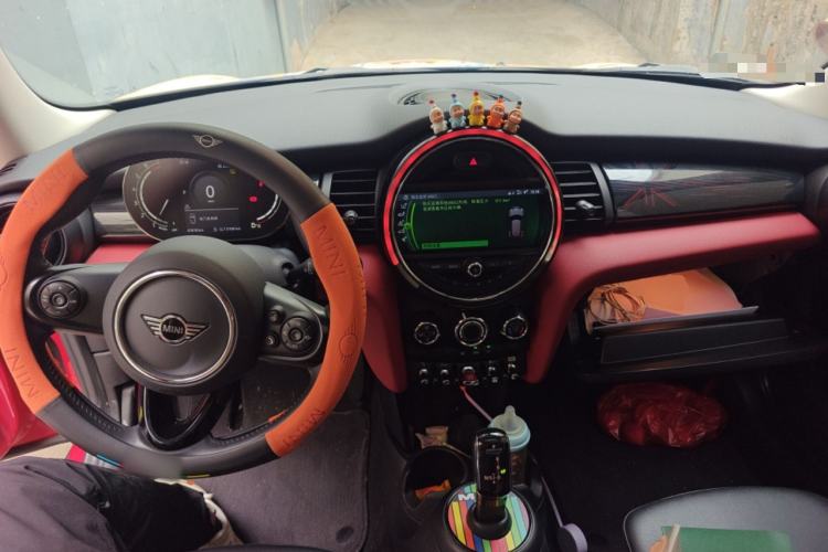Used MINI 2021 1.5T COOPER Classic Edition Center Console