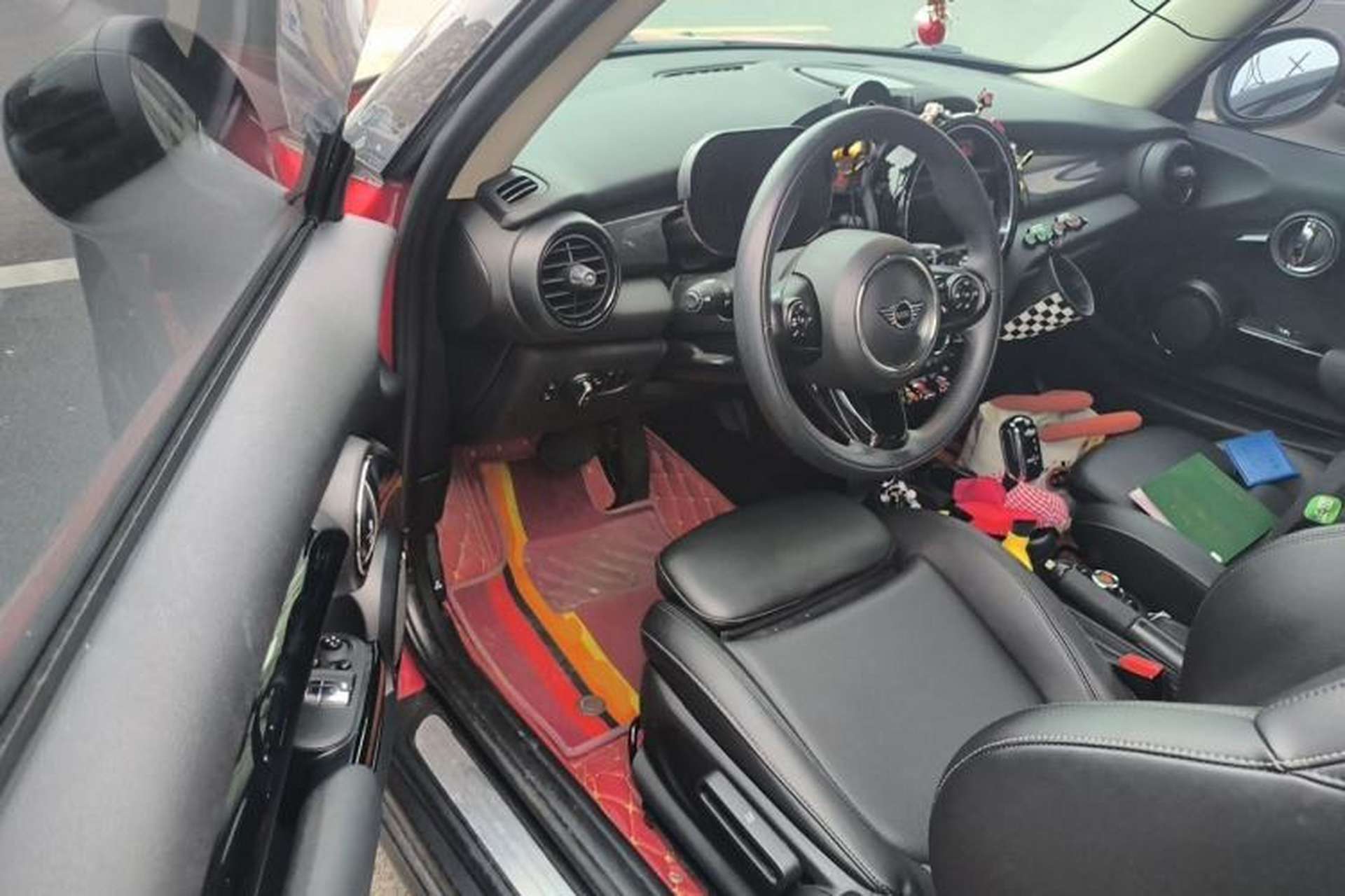 Used MINI 2021 1.5T COOPER Classic Edition Driver Seat