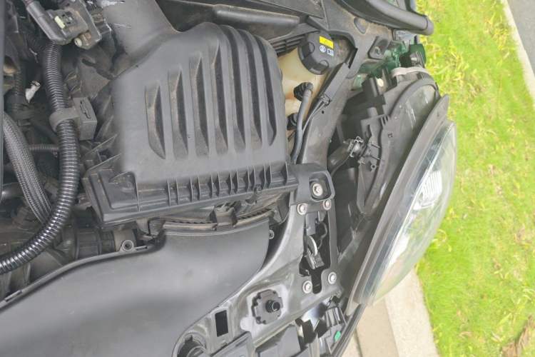 Used MINI 2021 2.0T COOPER S Artist Engine Bay Left