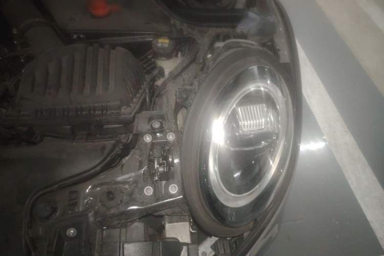 Used MINI 2021 1.5T COOPER Classic Edition Five-Door Version Engine Bay Left