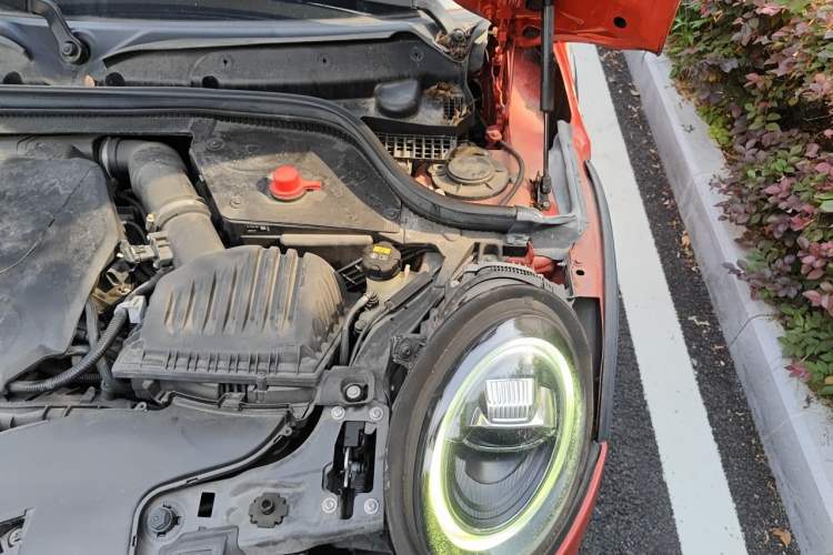 Used MINI 2021 1.5T COOPER Classic Edition Five-Door Version Engine Bay Left