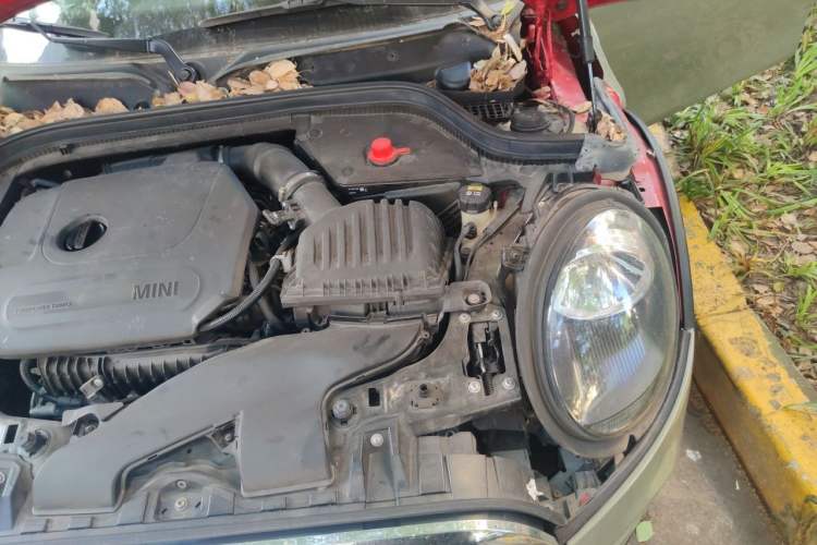 Used MINI 2021 1.5T ONE PLUS Five-Door Edition Engine Bay Left
