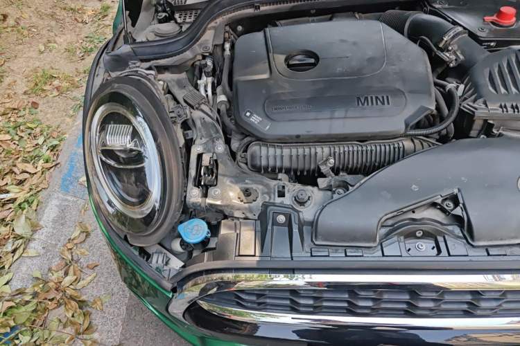 Used MINI 2021 2.0T COOPER S Classic Edition Engine Bay Right