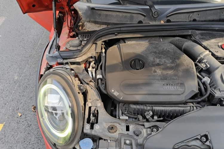 Used MINI 2021 1.5T COOPER Classic Edition Five-Door Version Engine Bay Right