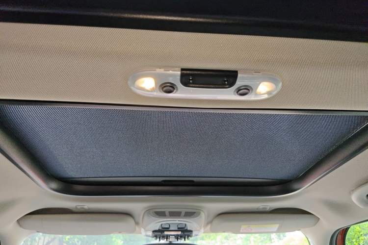 Used MINI 2021 1.5T COOPER Classic Edition Five-Door Version Headliner