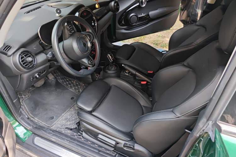 Used MINI 2021 2.0T COOPER S Classic Edition Left Front Seat