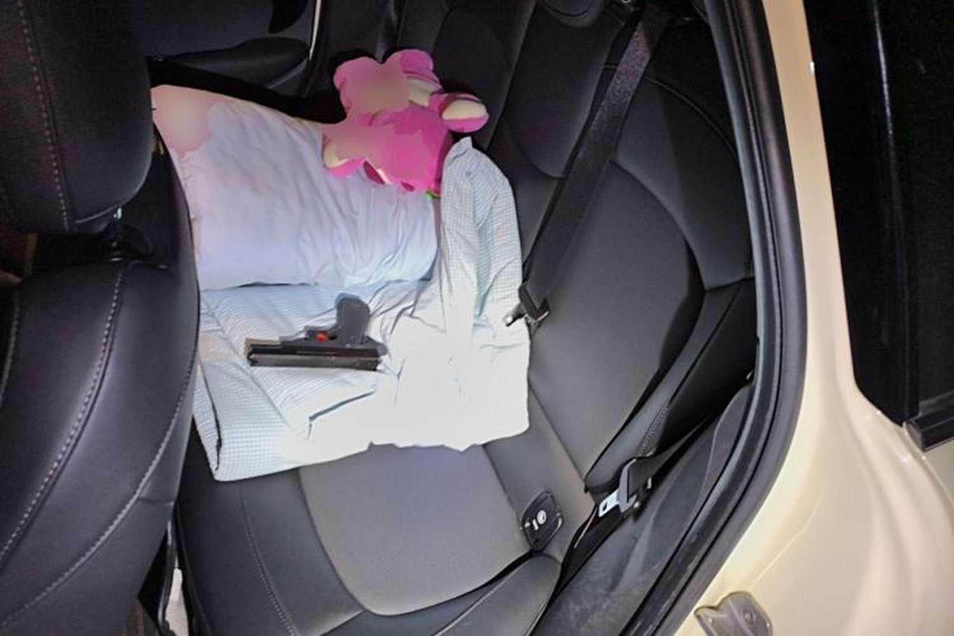 Used MINI 2021 1.5T COOPER Classic Edition Five-Door Version Left Rear Seat