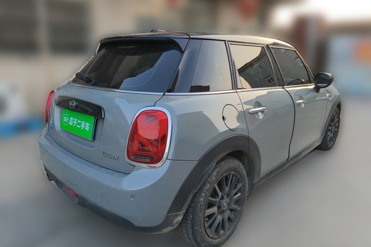 Used MINI 2021 1.5T COOPER Classic Edition Five-Door Version Rear Right 45 Deg