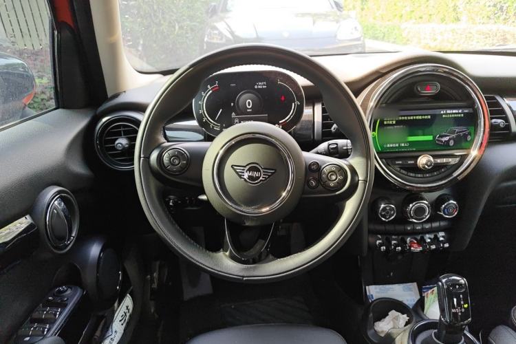 Used MINI 2021 1.5T COOPER Classic Edition Five-Door Version Steering Wheel