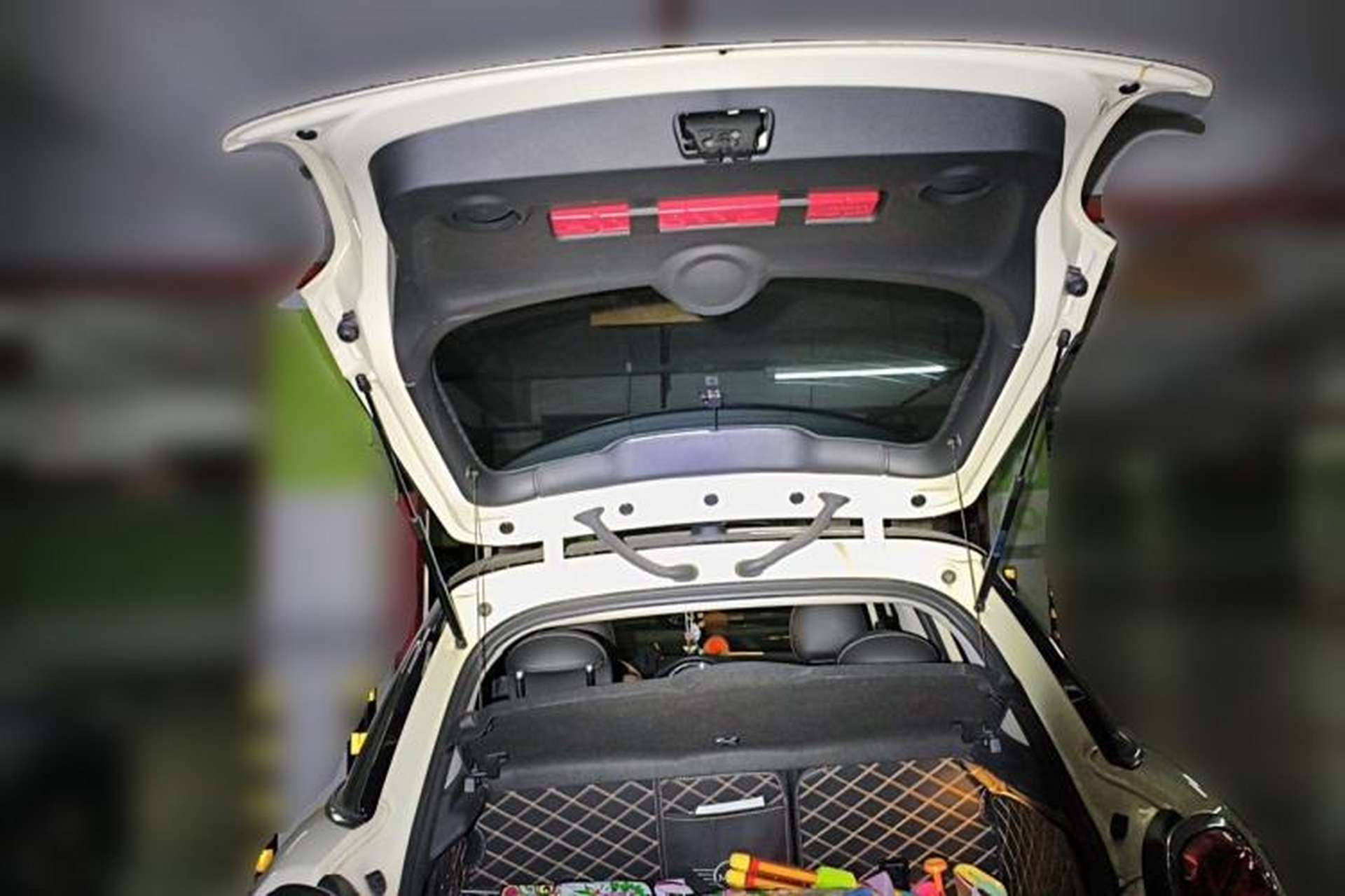 Used MINI 2021 1.5T COOPER Classic Edition Five-Door Version Trunk