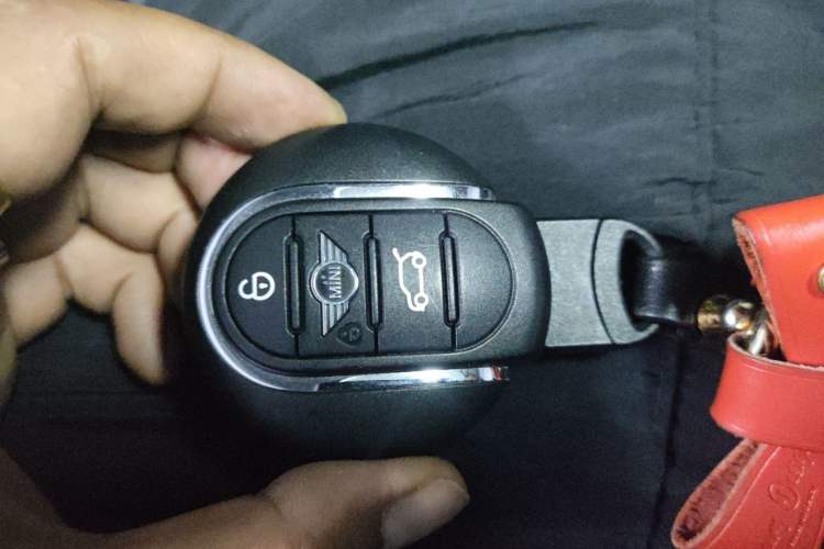 Used MINI 2021 1.5T COOPER Artist Vehicle Key