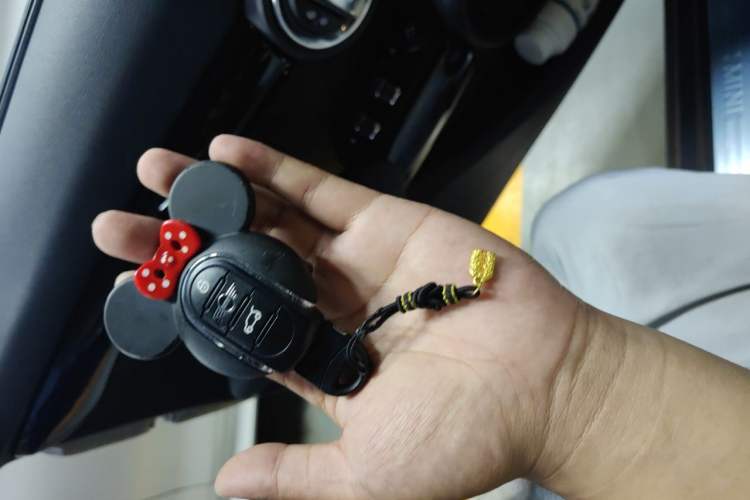 Used MINI 2021 1.5T COOPER Classic Edition Five-Door Version Vehicle Key