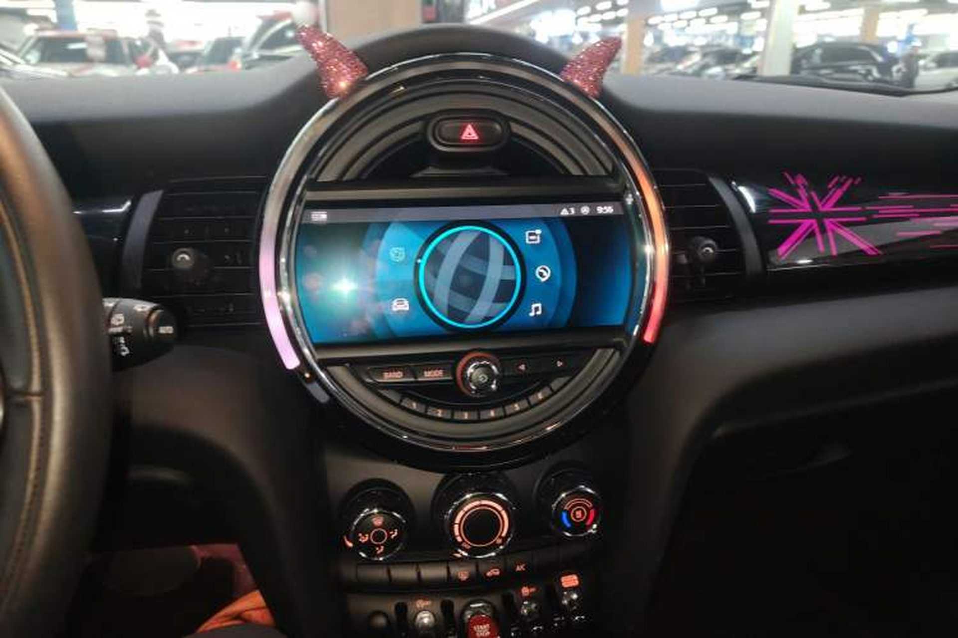 Used MINI 2021 1.5T COOPER Classic Edition Audio And AC Panel