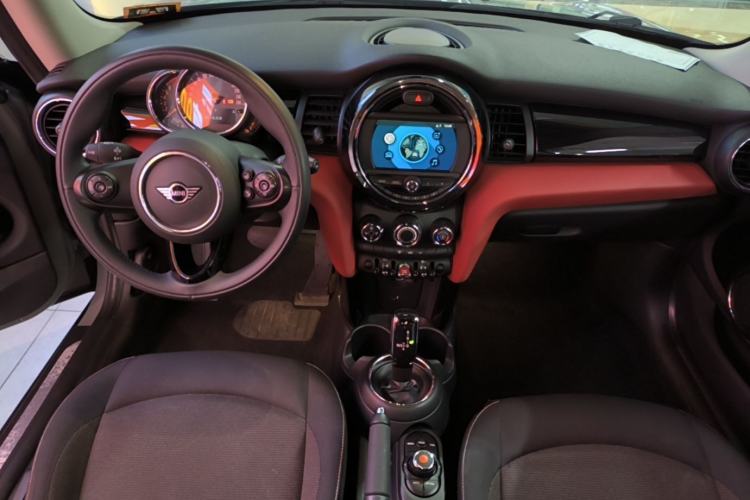 Used MINI 2021 1.5T ONE PLUS Center Console