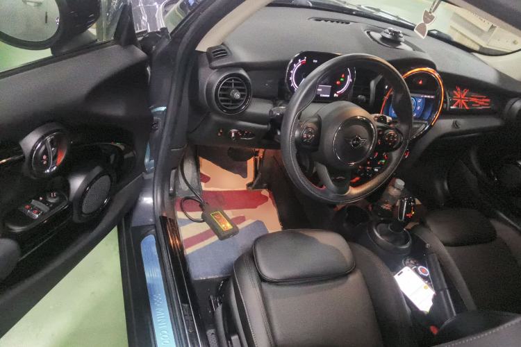 Used MINI 2021 2.0T COOPER S Classic Edition Driver Seat