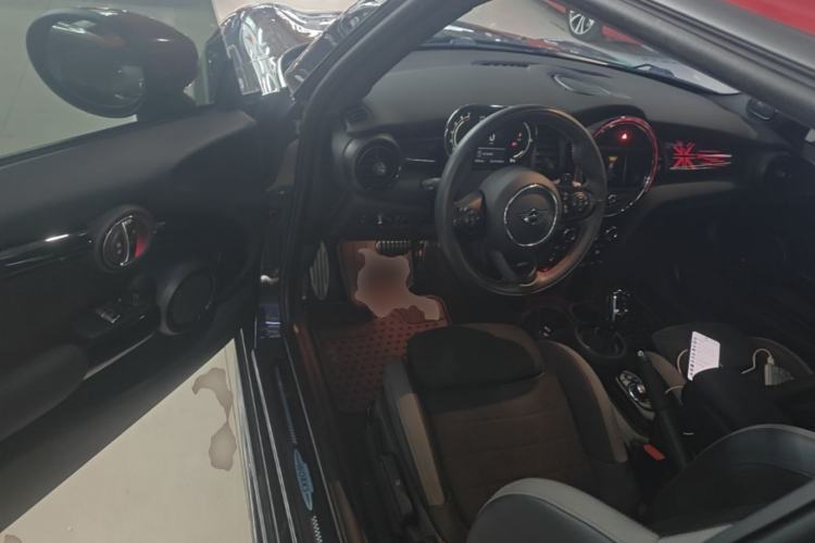 Used MINI 2021 2.0T COOPER S Racing Driver Driver Seat