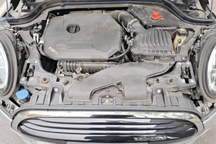 Used MINI 2021 1.5T COOPER Racing Edition Five-Door Model Engine Bay