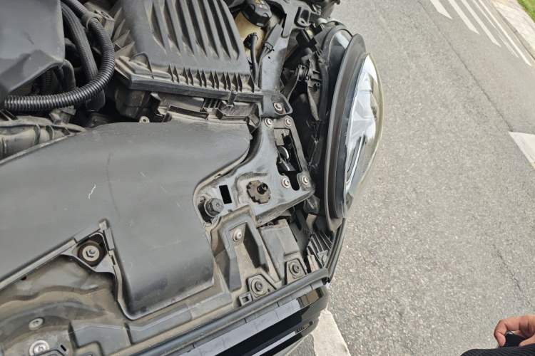 Used MINI 2021 1.5T COOPER Artist Engine Bay Left