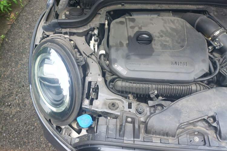 Used MINI 2021 2.0T COOPER S Artist Engine Bay Right
