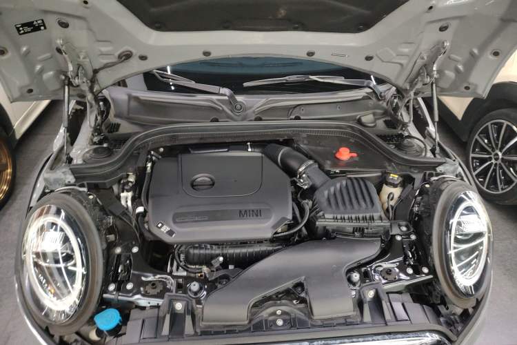 Used MINI 2021 1.5T COOPER Classic Edition Engine Bay